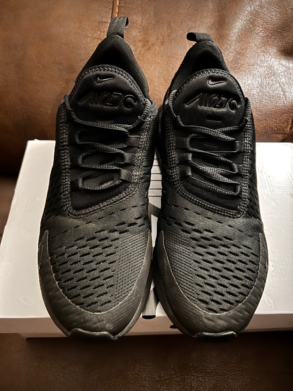 Nike Air Max 270 Pre-Owned